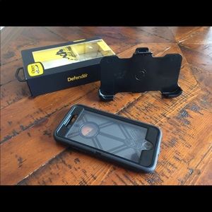 Brand New OtterBox Defender series for iPhone 7/8